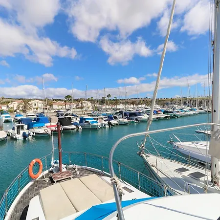 Botel Yacht Xperience