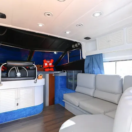Yacht Xperience Botel Pasito Blanco